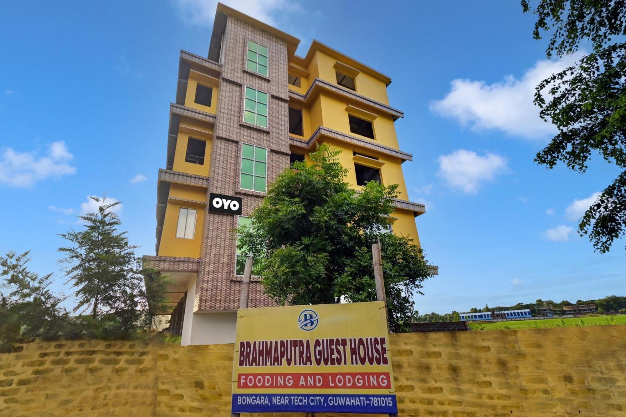 Oyo Flagship The Brahmaputra Homestay Guváhátí Exteriér fotografie